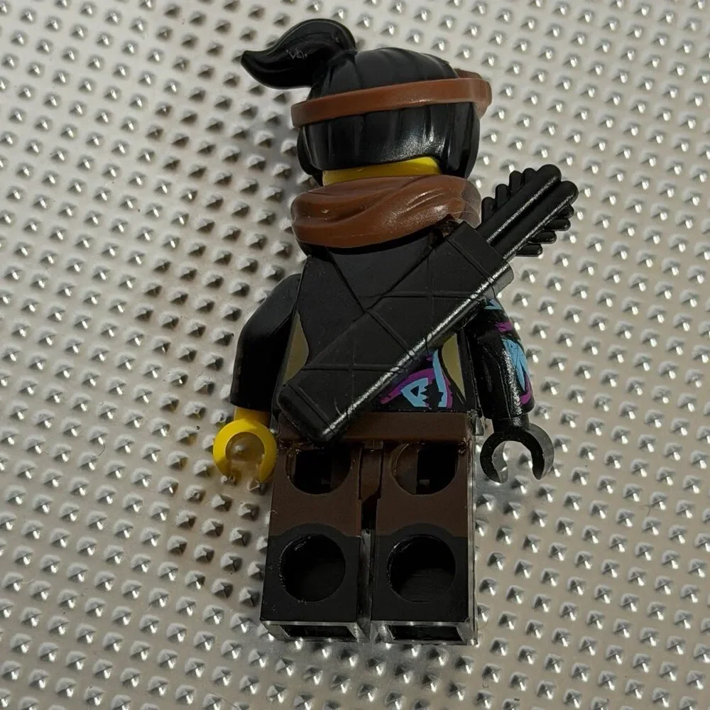 LEGO The LEGO Movie 2 Minifigure Lucy Wyldstyle with Black Quiver
